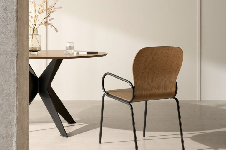 Sillas de comedor con brazos – Home Dreams Design