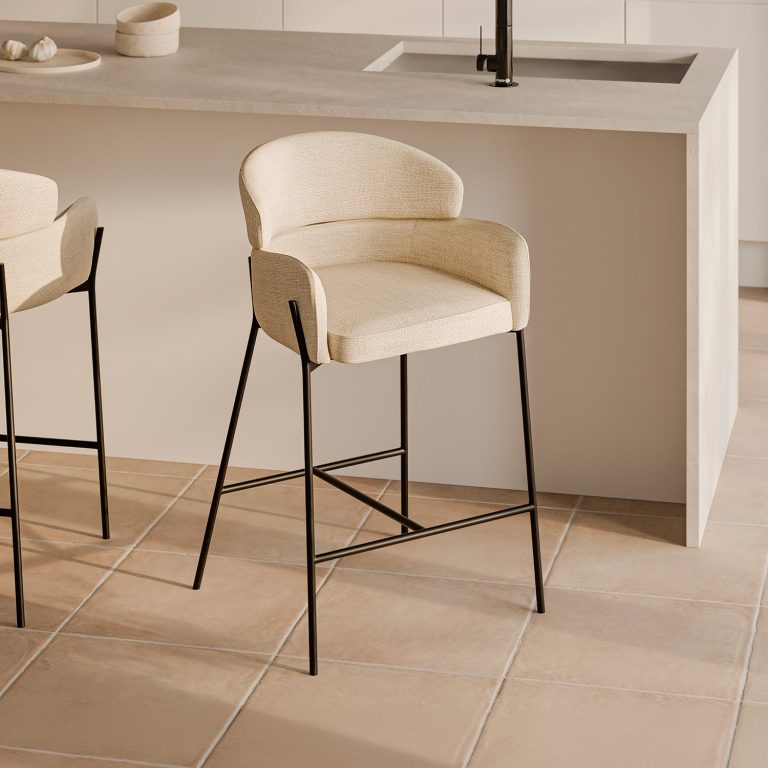 Taburetes altos y de barra – Home Dreams Design
